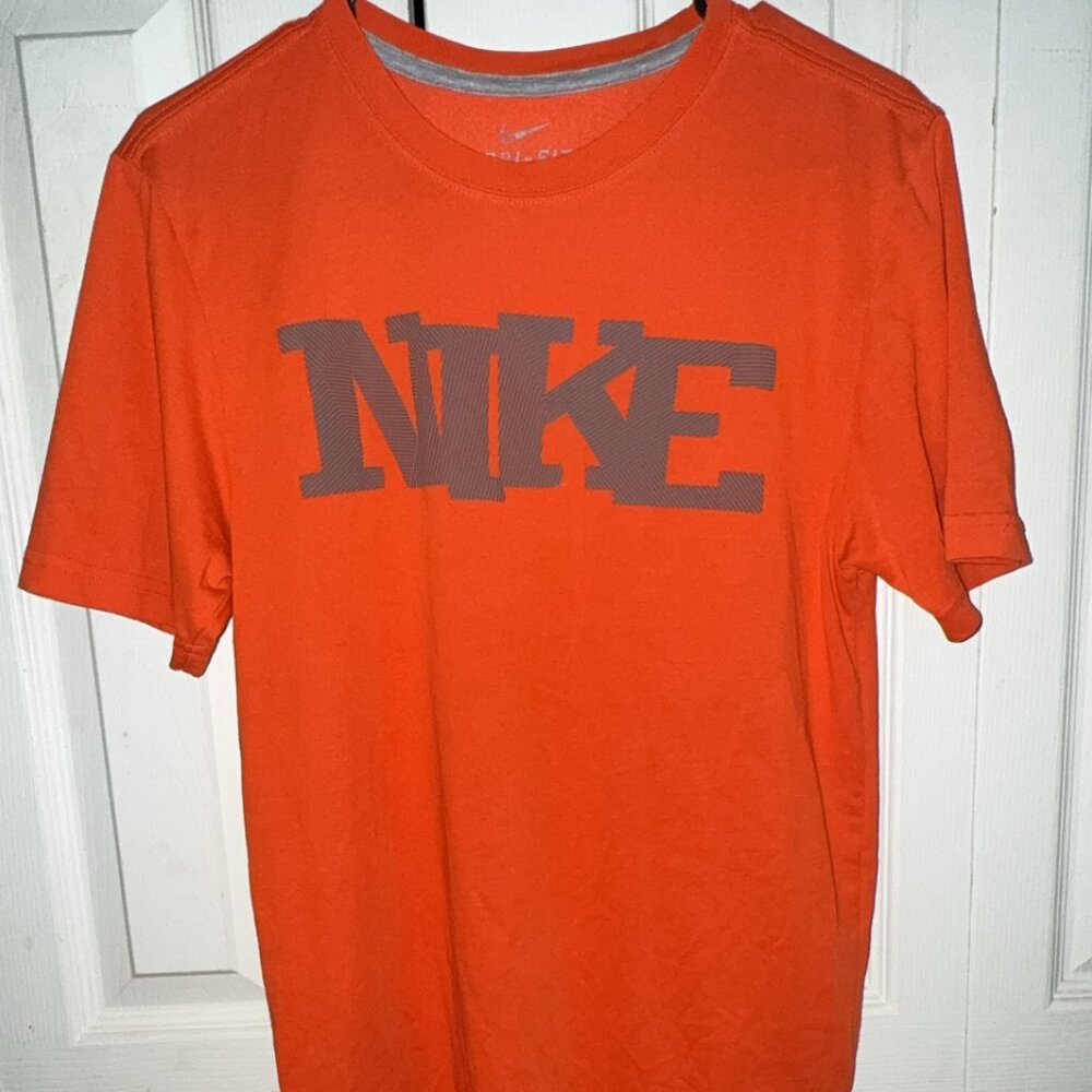 NIKE Mens Small DRI FIT Orange T Shirt